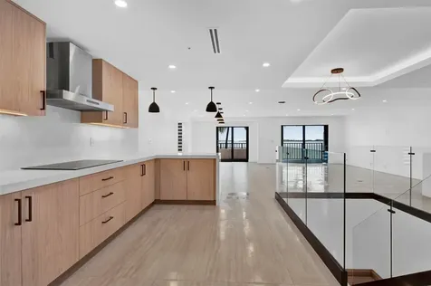 520 E Brickell Key Drive Miami FL 33131
