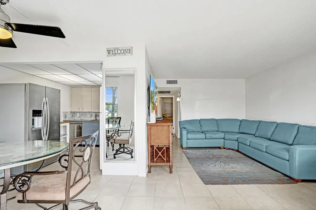 1005 Lincoln A Boca Raton FL 33434