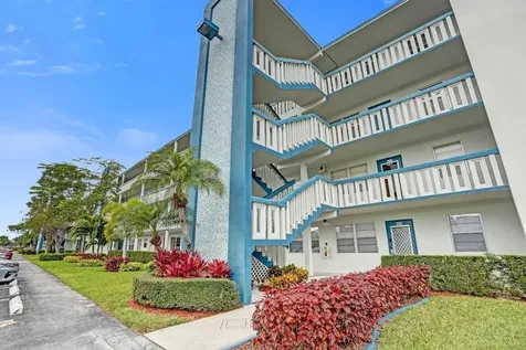 1005 Lincoln A Boca Raton FL 33434