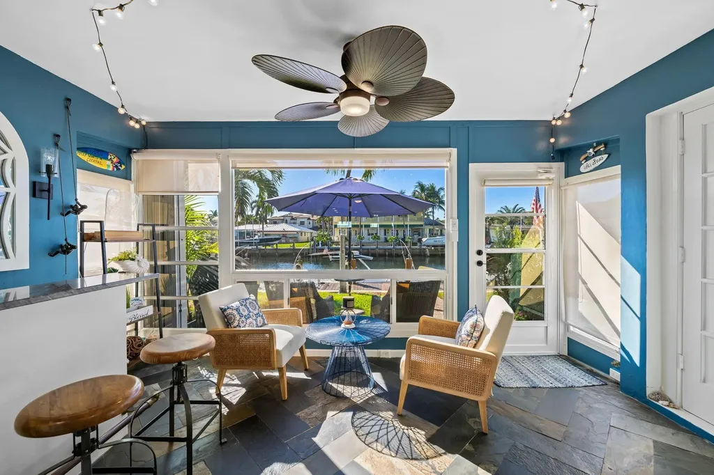 2400 NE 36th Street Lighthouse Point FL 33064