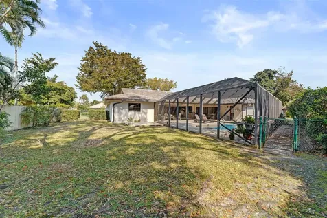 9600 Conch Shell Manor Plantation FL 33324