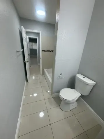 3884 NW 207th Street Road Miami Gardens FL 33055