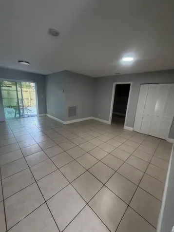 3884 NW 207th Street Road Miami Gardens FL 33055