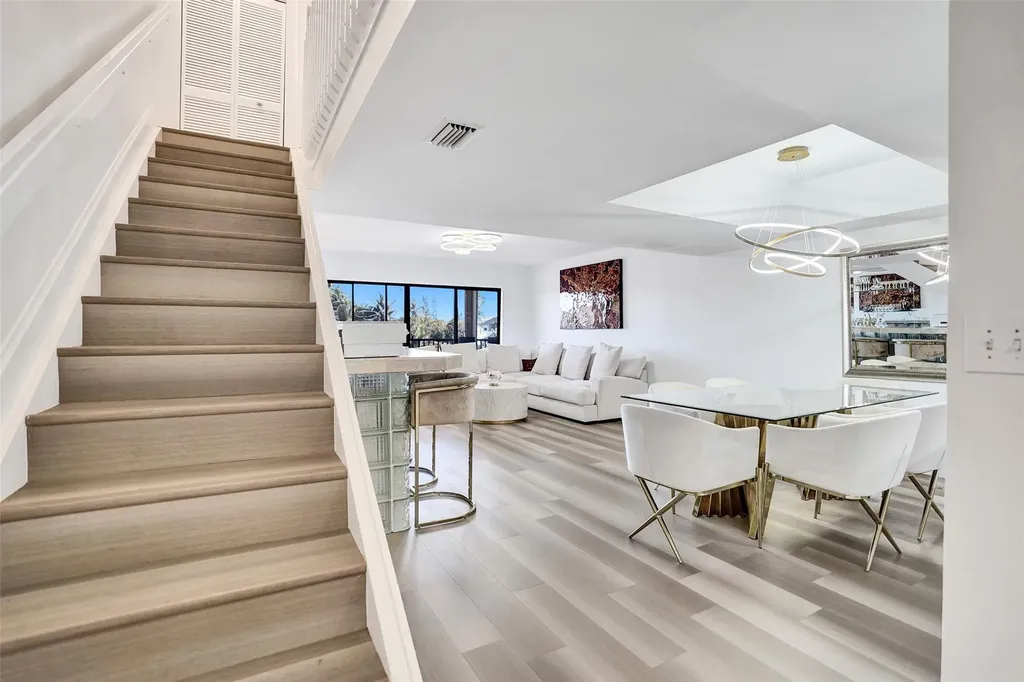 270 Captains Walk Delray Beach FL 33483