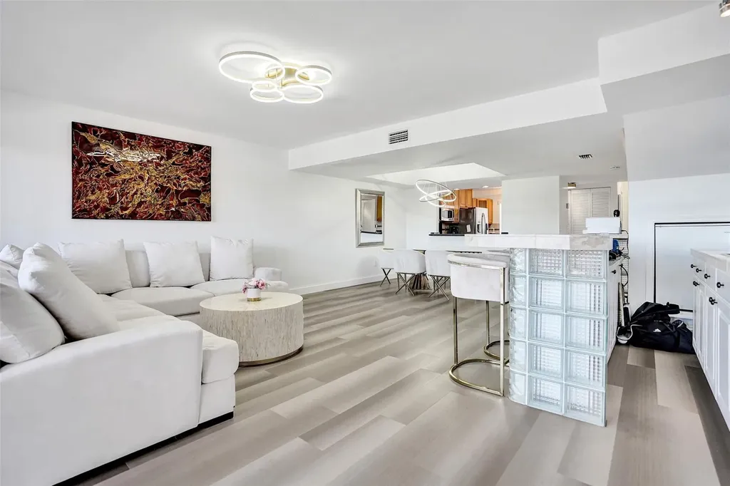 270 Captains Walk Delray Beach FL 33483