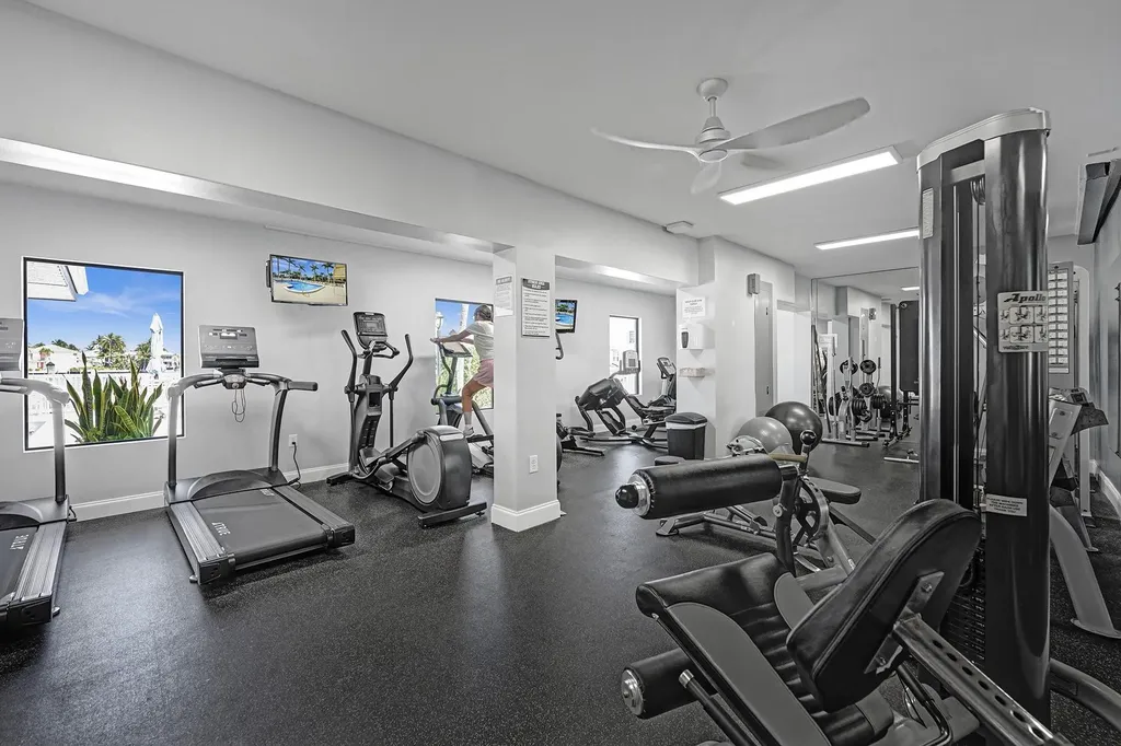 270 Captains Walk Delray Beach FL 33483
