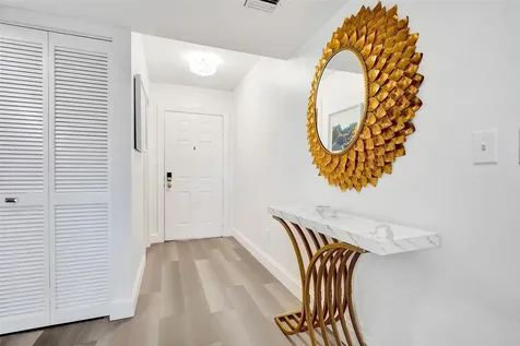270 Captains Walk Delray Beach FL 33483