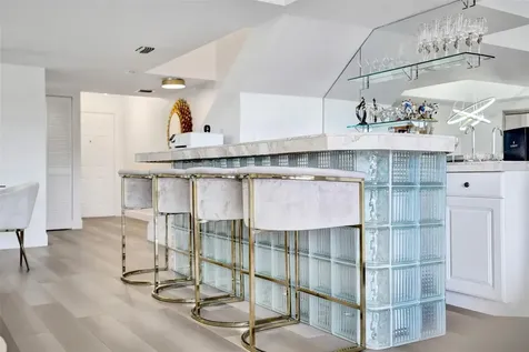 270 Captains Walk Delray Beach FL 33483