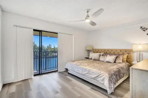 270 Captains Walk Delray Beach FL 33483