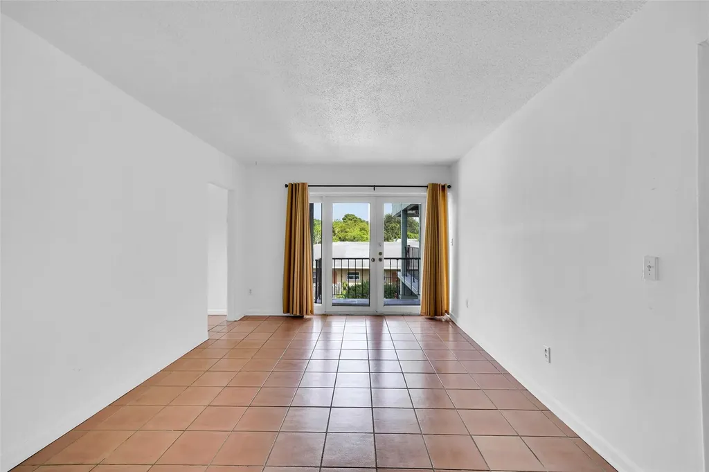1005 SW 15th Avenue Fort Lauderdale FL 33312