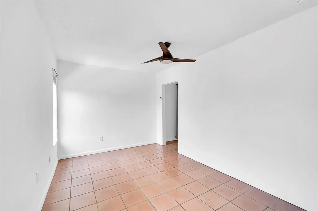 1005 SW 15th Avenue Fort Lauderdale FL 33312