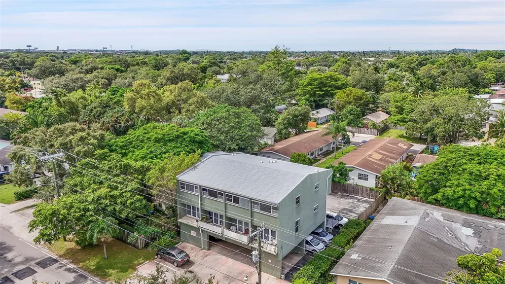1005 SW 15th Avenue Fort Lauderdale FL 33312