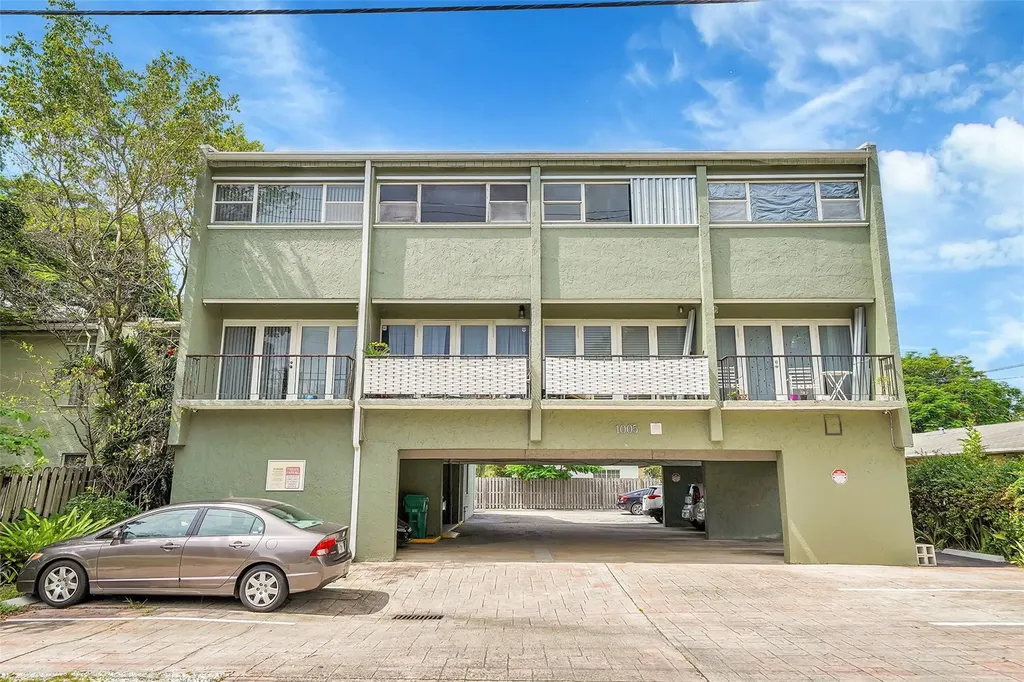 1005 SW 15th Avenue Fort Lauderdale FL 33312