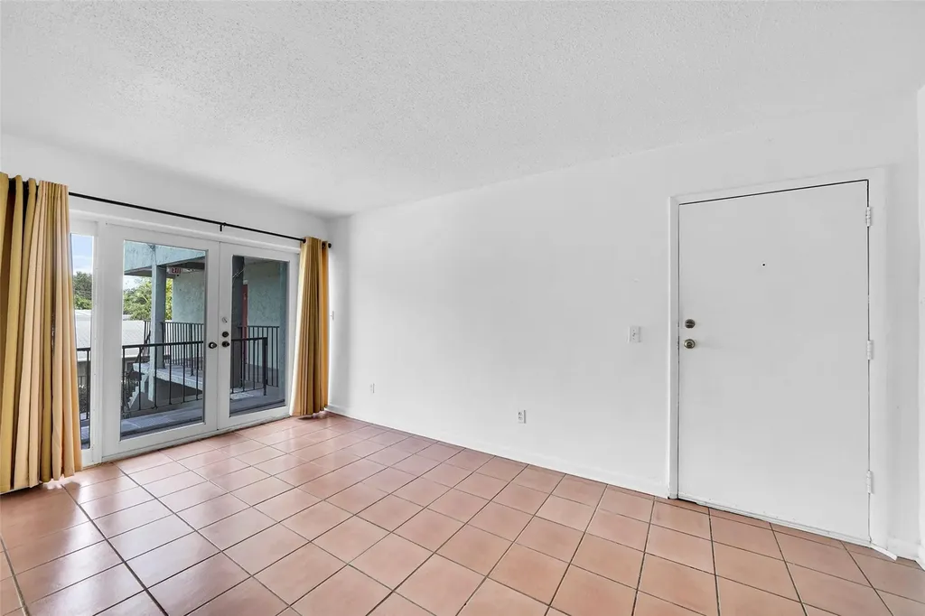 1005 SW 15th Avenue Fort Lauderdale FL 33312