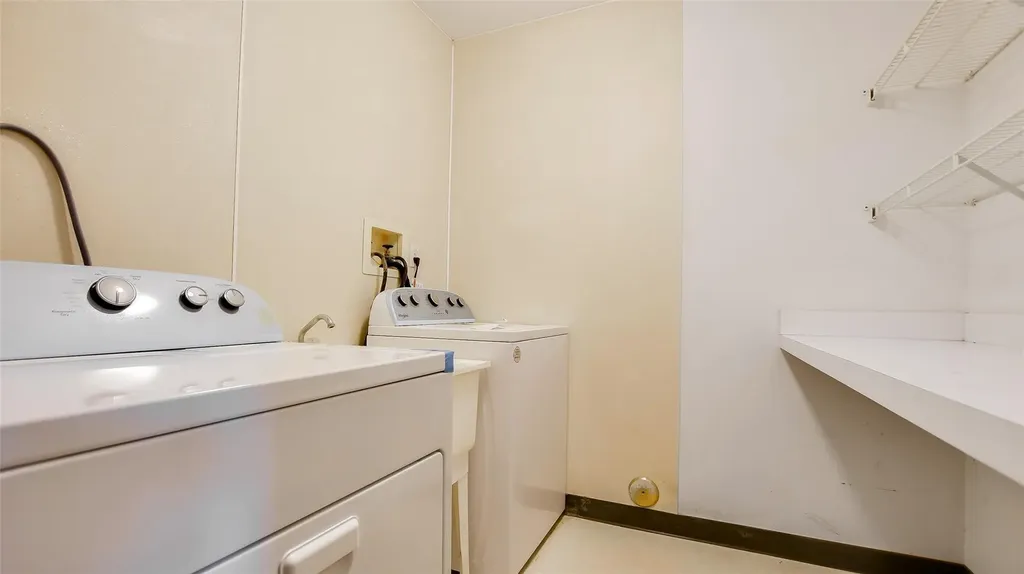 600 SW 19th Street Fort Lauderdale FL 33315