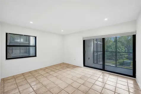 4040 N Hills Drive Hollywood FL 33021