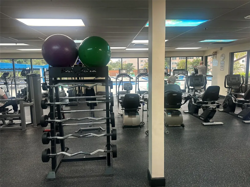 2635 NW 104th Avenue Sunrise FL 33322