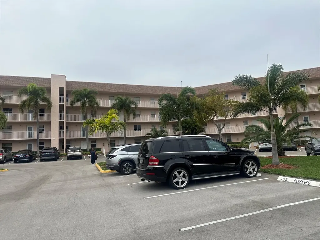 2635 NW 104th Avenue Sunrise FL 33322