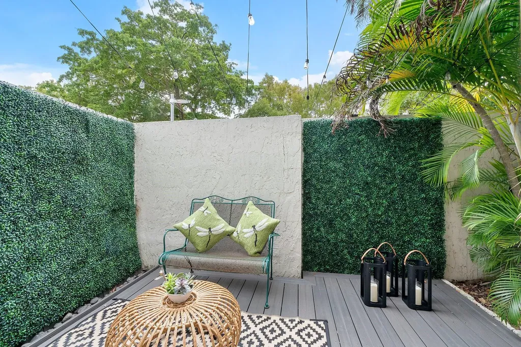555 NE 7th Avenue Fort Lauderdale FL 33301