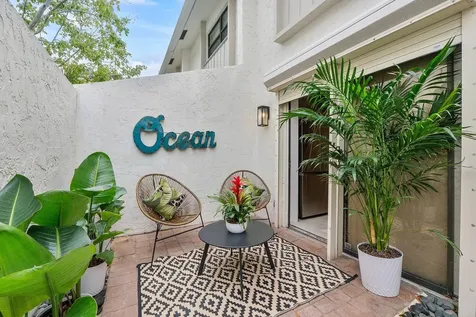 555 NE 7th Avenue Fort Lauderdale FL 33301