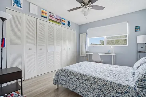 5218 NE 6th Avenue Oakland Park FL 33334