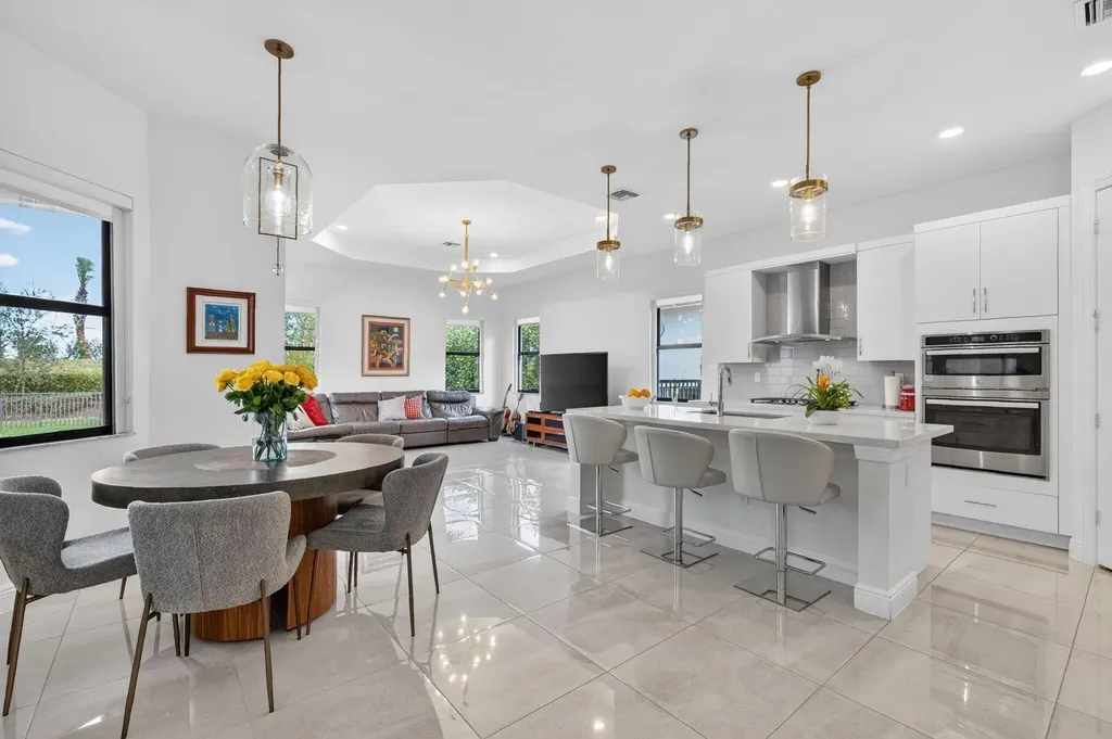 12485 N Parkland Bay Trail Parkland FL 33076