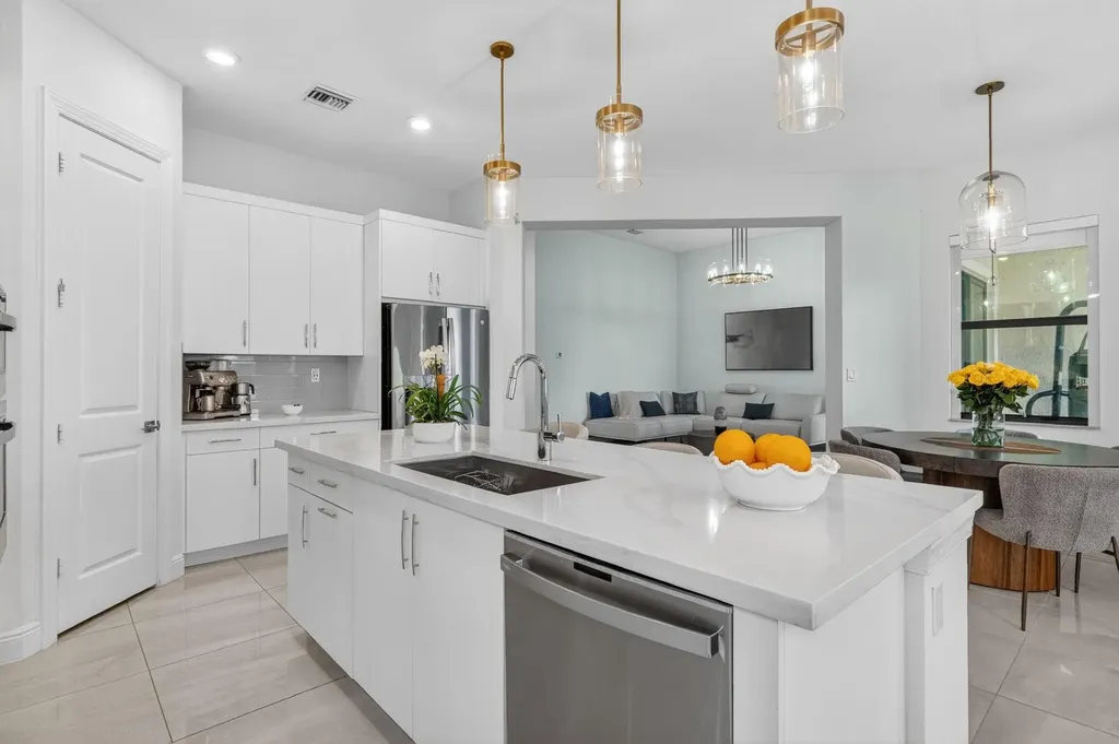 12485 N Parkland Bay Trail Parkland FL 33076