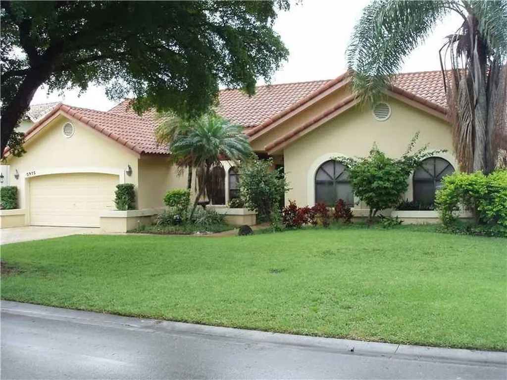 5975 NW 47th Place Coral Springs FL 33067