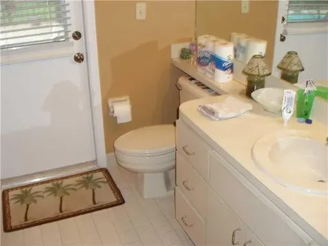 5975 NW 47th Place Coral Springs FL 33067