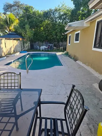 301 N 66th Avenue Hollywood FL 33024