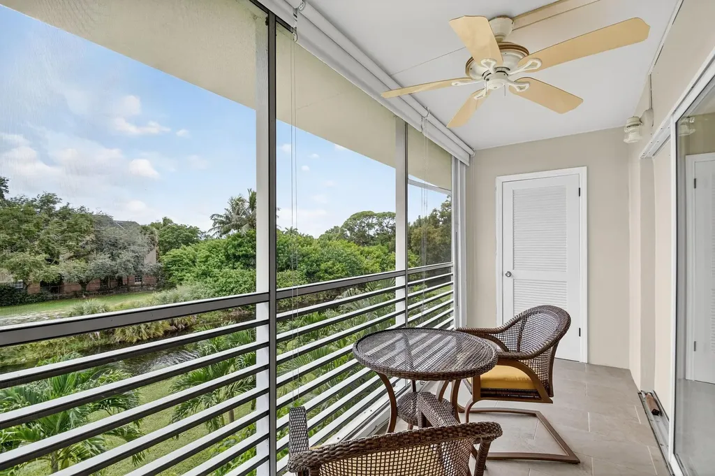 2856 Garden Drive Lake Worth FL 33461