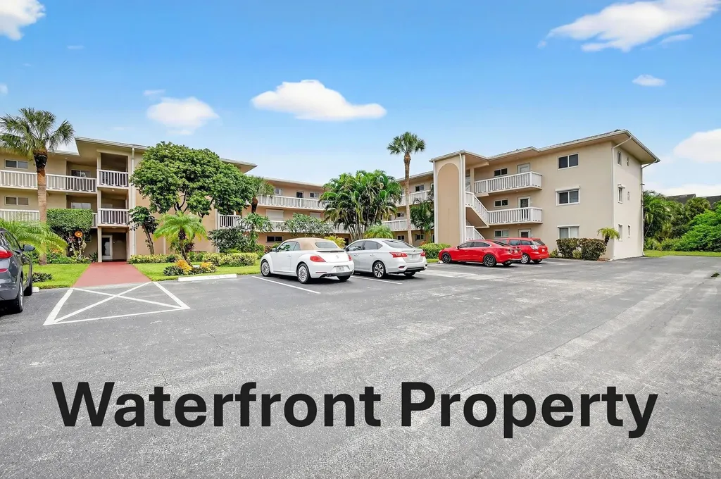2856 Garden Drive Lake Worth FL 33461