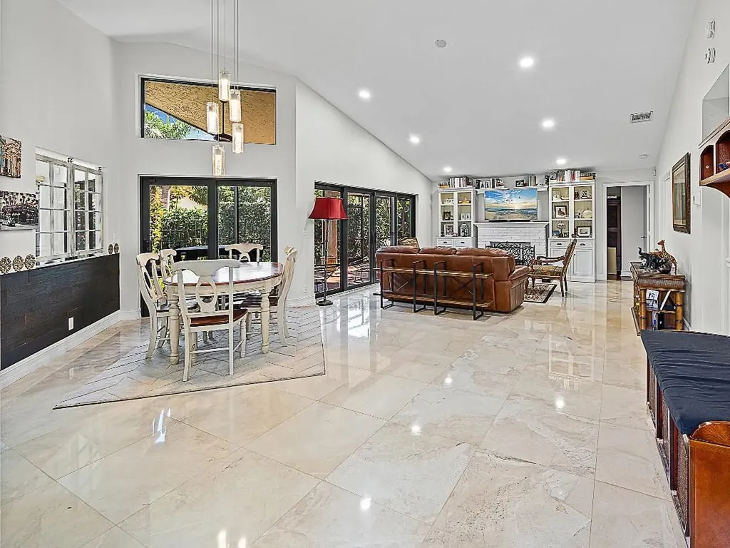 23313 Water Circle Boca Raton FL 33486