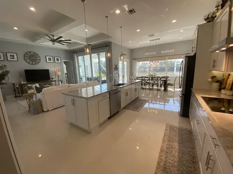 454 SW Vista Lake Drive Port St Lucie FL 34953
