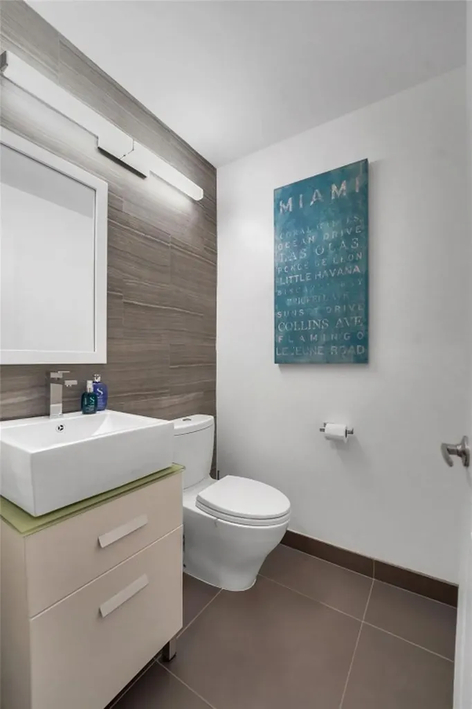 4108 W Palm Aire Drive Pompano Beach FL 33069