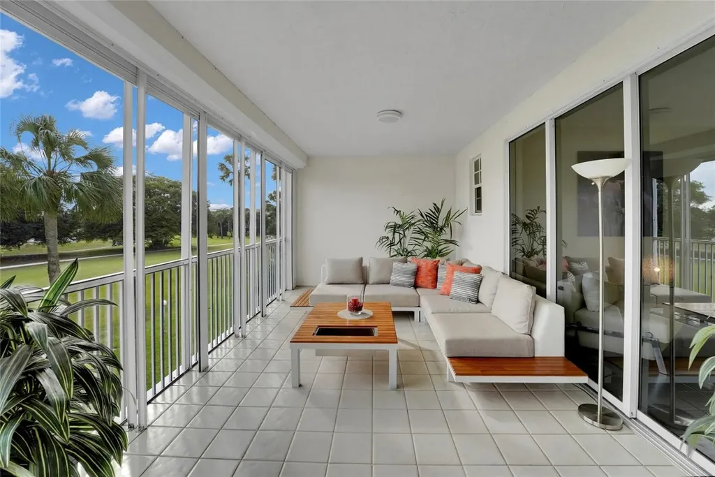 4108 W Palm Aire Drive Pompano Beach FL 33069