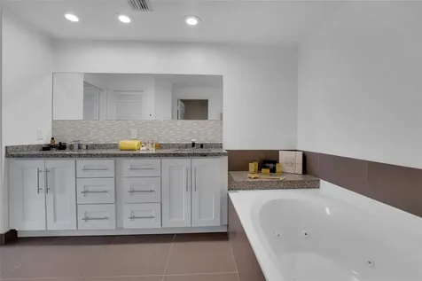 4108 W Palm Aire Drive Pompano Beach FL 33069