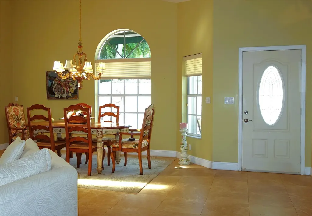 4106 Carriage Drive Pompano Beach FL 33069