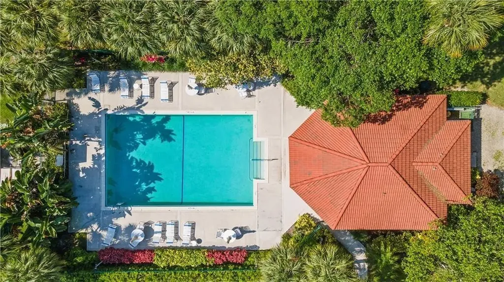 4106 Carriage Drive Pompano Beach FL 33069