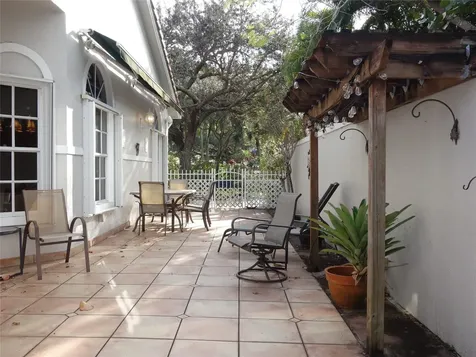 4106 Carriage Drive Pompano Beach FL 33069
