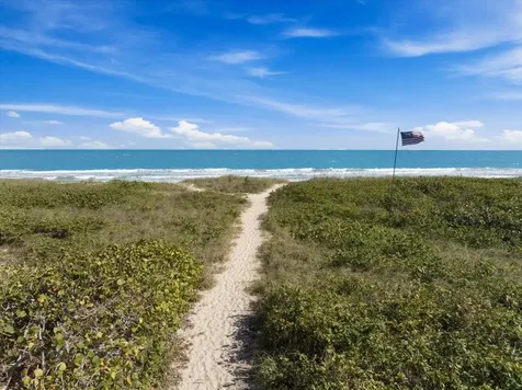2800 N Highway A1a Fort Pierce FL 34949