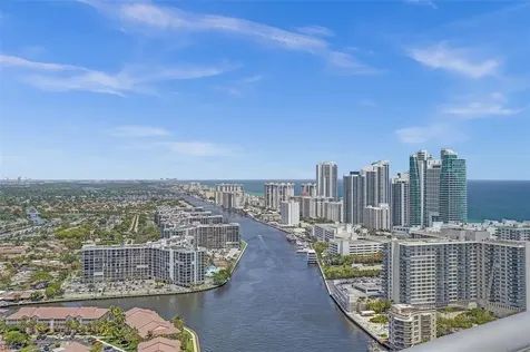 Hallandale Beach FL 33009