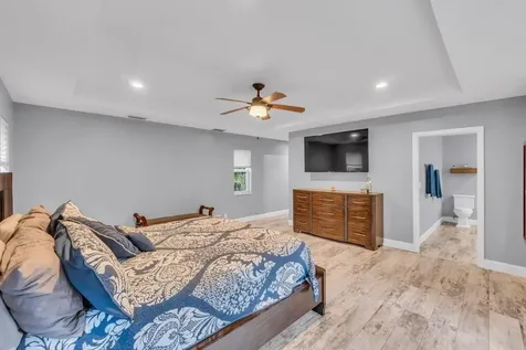 5440 NW 77th Terrace Coral Springs FL 33067