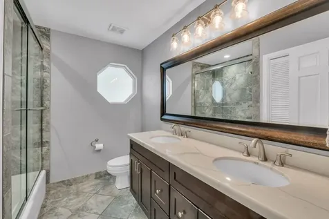 5440 NW 77th Terrace Coral Springs FL 33067