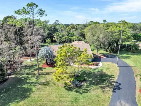 5440 NW 77th Terrace Coral Springs FL 33067