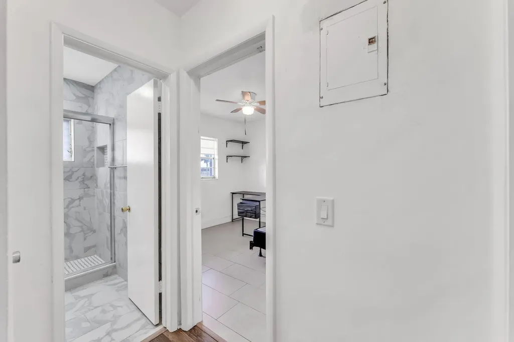 7401 Pines Boulevard Pembroke Pines FL 33024