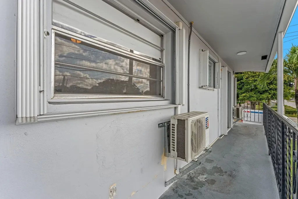 7401 Pines Boulevard Pembroke Pines FL 33024