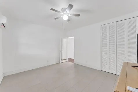 7401 Pines Boulevard Pembroke Pines FL 33024