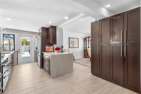 4421 NE 31st Avenue Lighthouse Point FL 33064