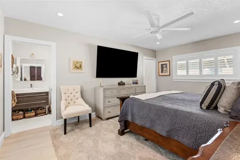 4421 NE 31st Avenue Lighthouse Point FL 33064